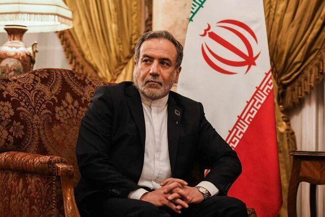 araghchi and snapback